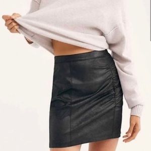 Free People Rumi Ruched Black Faux Leather Mini Skirt Size Small